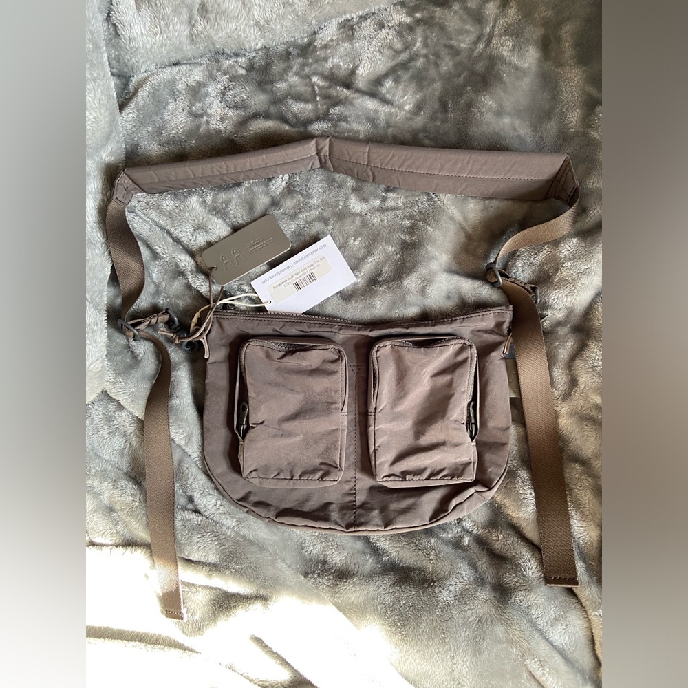 AMIACALVA SPLIT YARN BODYBAG SMALL GREY NWT